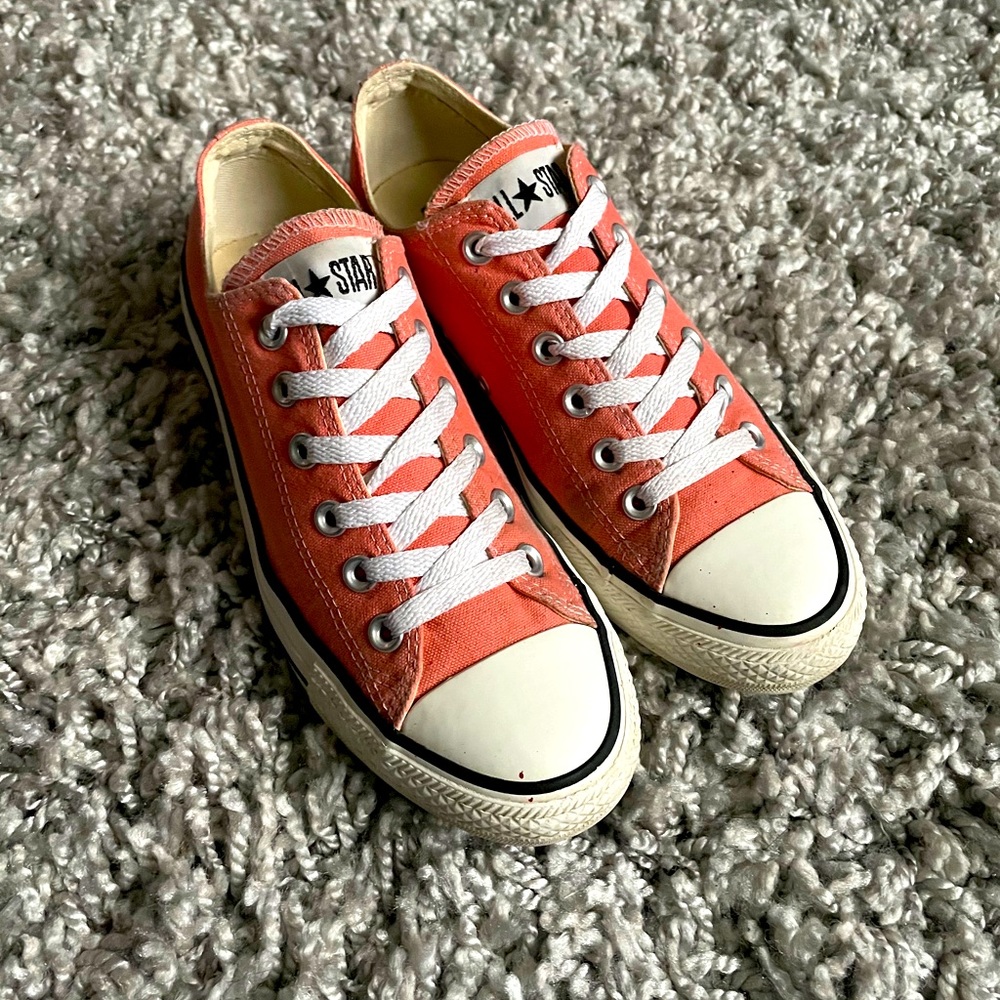 Converse Chuck Taylor Coral Low Tops 9